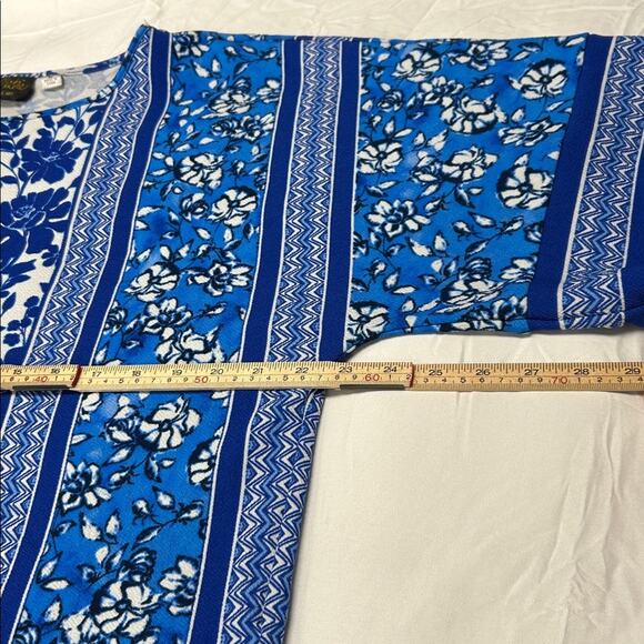 Bob Mackie Mix Floral Print Dolman Sleeve Knit Top Size Medium Blue Art To Wear - Picture 4 of 8